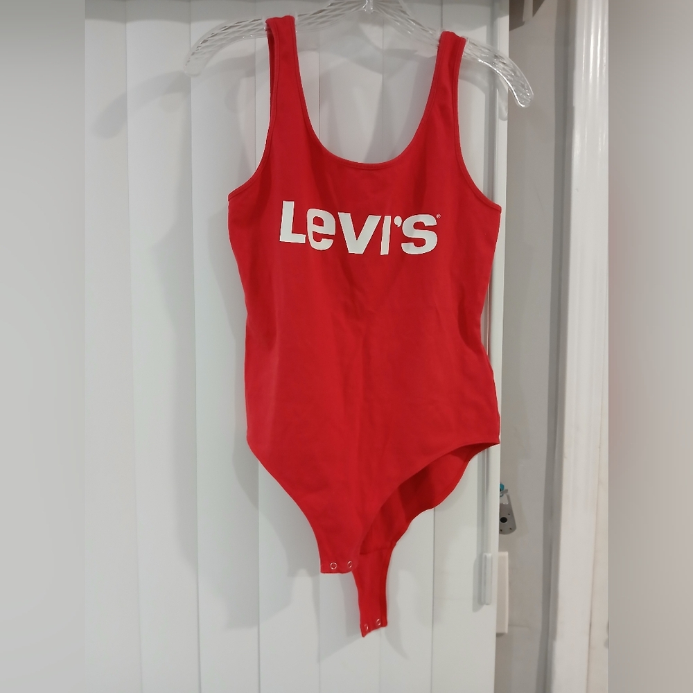 Levi's body top Small